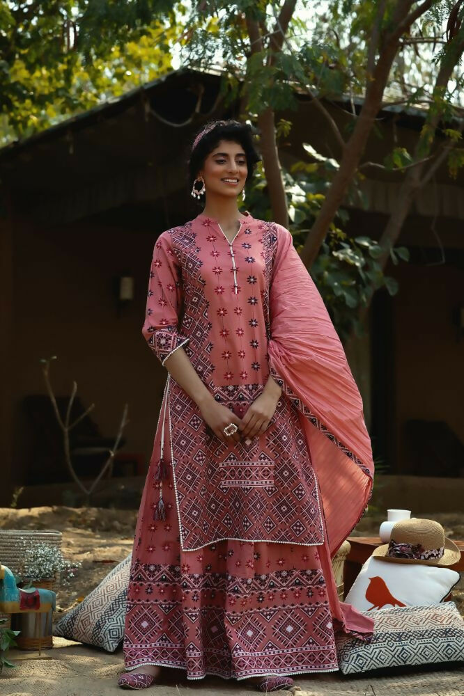 Juniper Peach Geometric Printed Pure Cotton Kurta & Palazzo Set with Lace Work | Grocsy