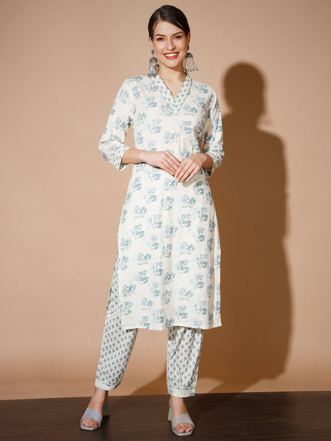 Myshka Women Multi Floral Kurta & Trousers | Grocsy