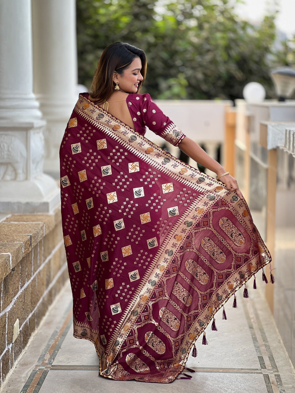 Vedant Vastram Soft Dola Silk Fancy Jacquard Bollywood Saree - Maroon | Grocsy