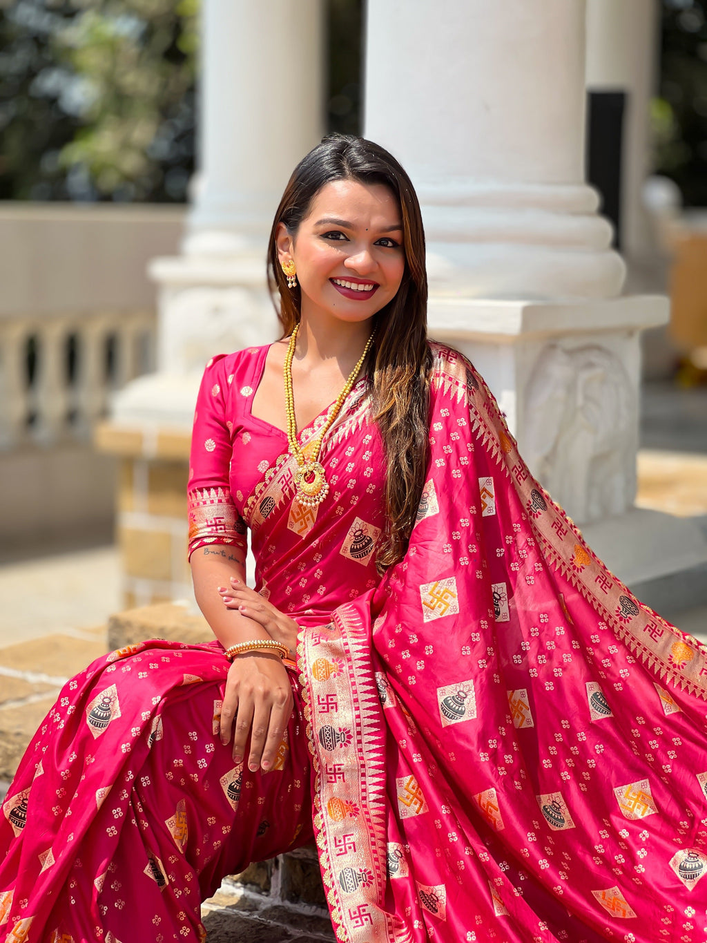 Vedant Vastram Soft Dola Silk Fancy Jacquard Bollywood Saree - Pink | Grocsy