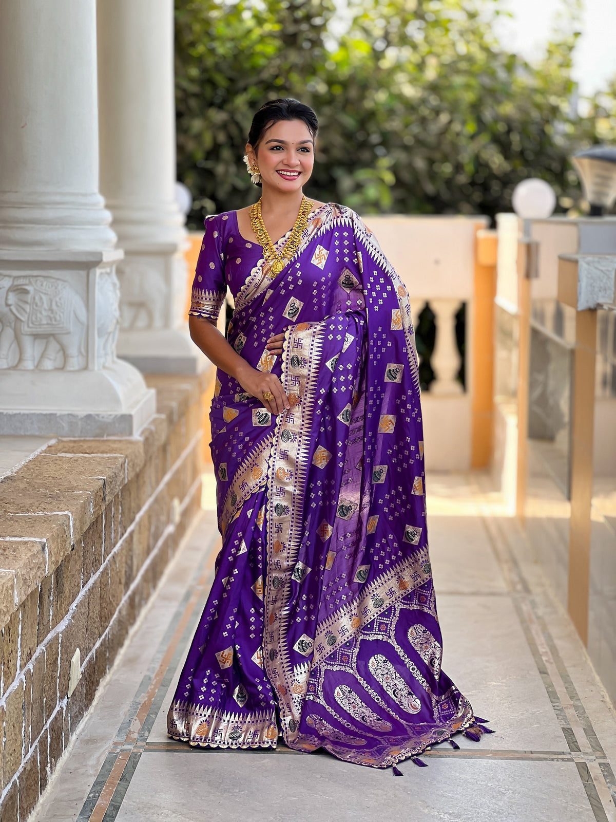 Vedant Vastram Soft Dola Silk Fancy Jacquard Bollywood Saree - Violet | Grocsy