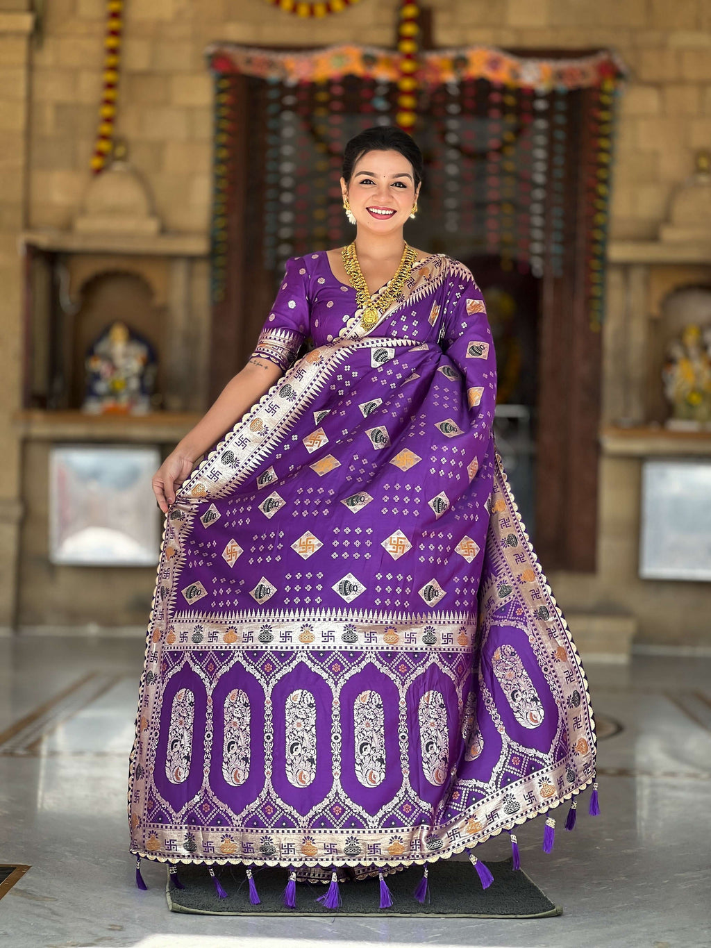 Vedant Vastram Soft Dola Silk Fancy Jacquard Bollywood Saree - Violet | Grocsy