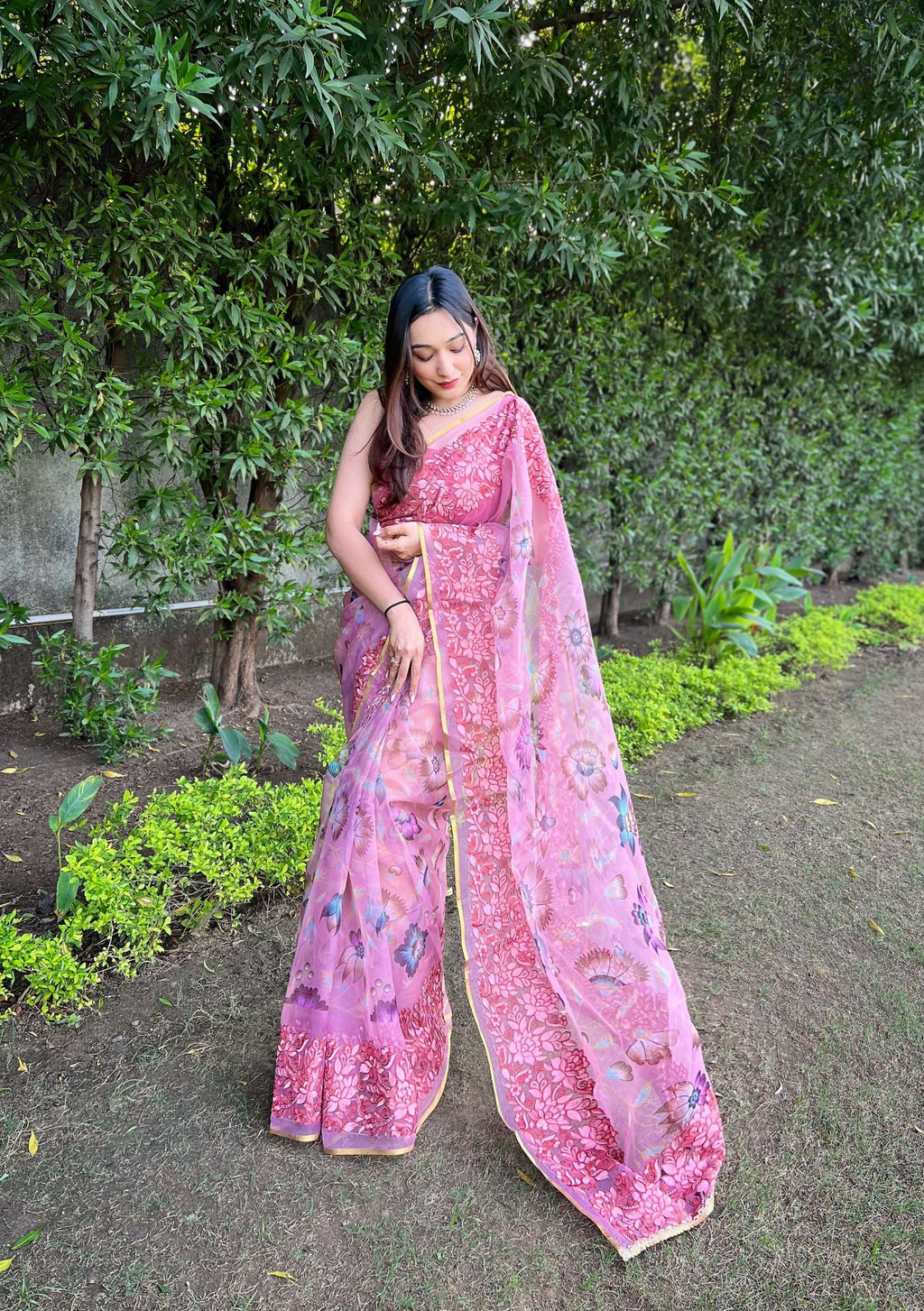 Vamsee Bavari Peach Organza Saree | Grocsy