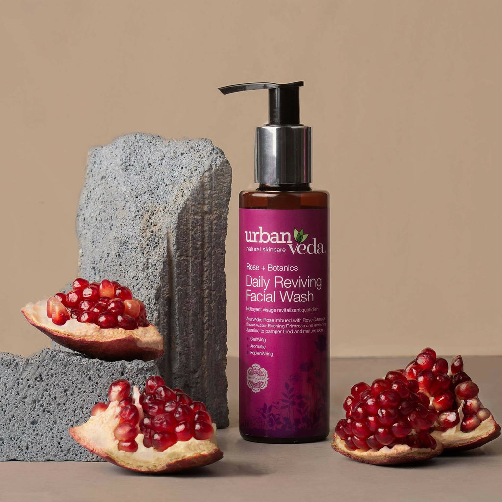 Urban Veda Daily Reviving Facial Wash | Grocsy
