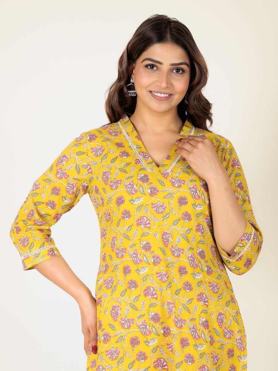 Aramya Straight Soft Cotton Floral Print Women's Kurta Set - Green | Grocsy