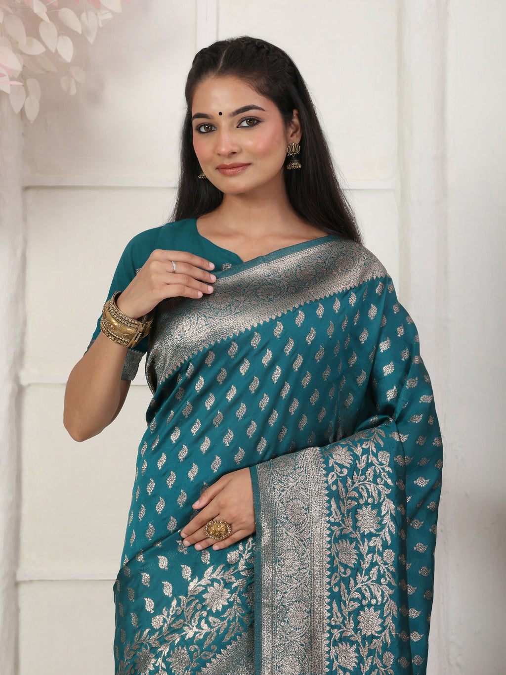 Shree Shyam Fashion Lichi Silk Rama Saree | Grocsy