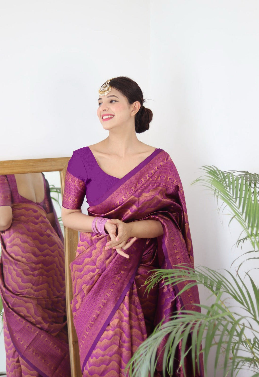 Vamika Weaving Banarasi Jacquard Purple Kanjivaram Saree | Grocsy