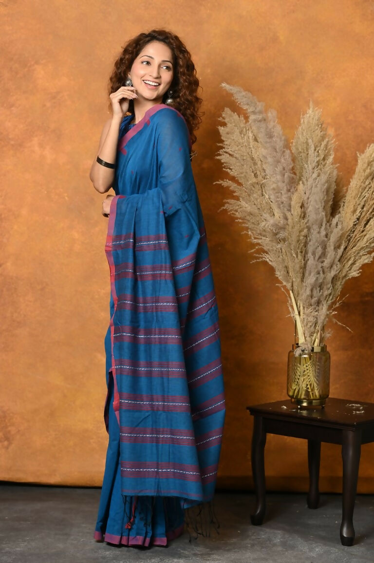Very Much Indian Handloom Pure Cotton Saree With Sleek Border - Daisy Blue | Grocsy