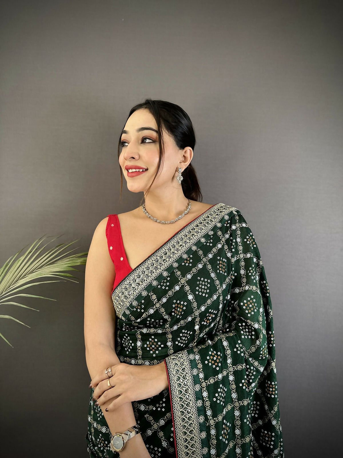 Joban Fashion Dark Green Bandhej Bandhani Vichitra Silk Bandhani Prints Saree | Grocsy