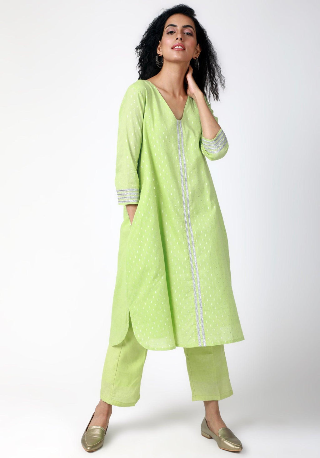 trueBrowns Green Silver Laced Kurta-Pant | Grocsy