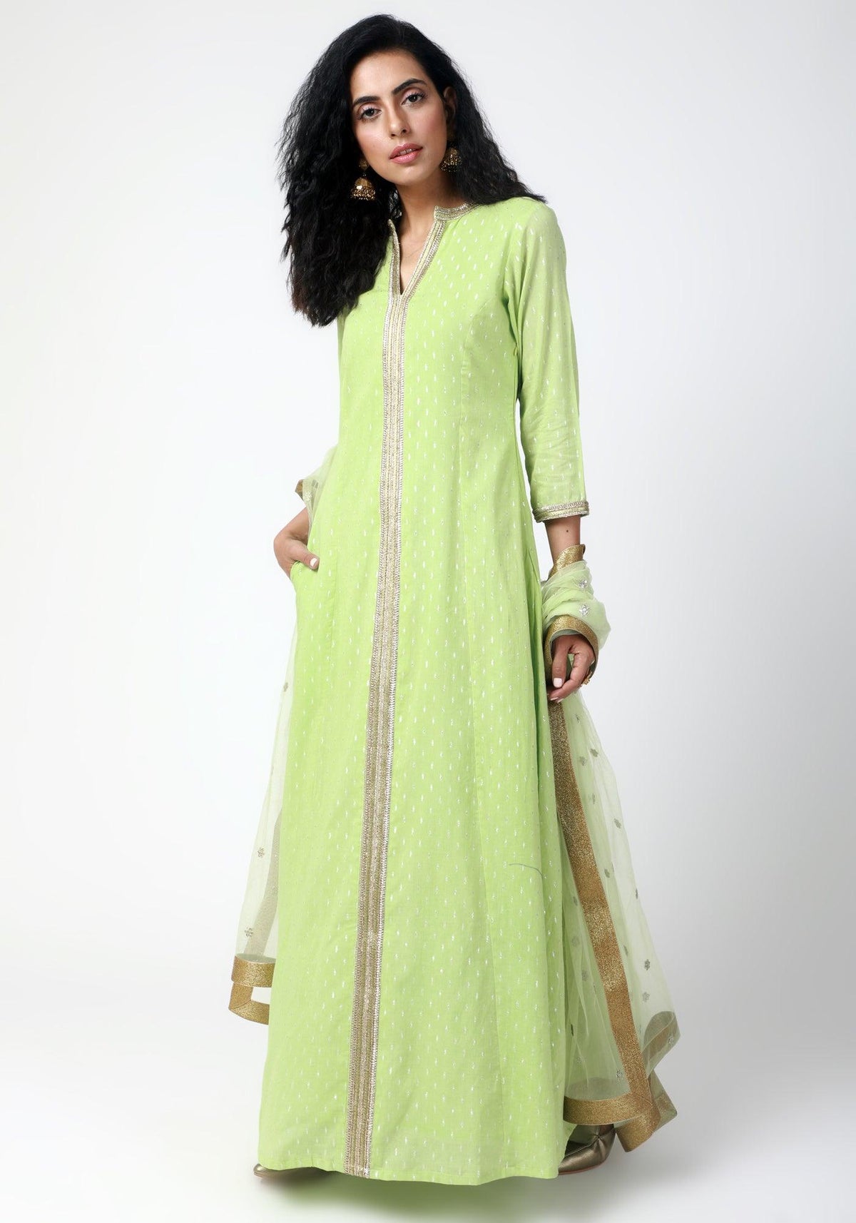 trueBrowns Green Lace Kurta-Pant-Dupatta | Grocsy