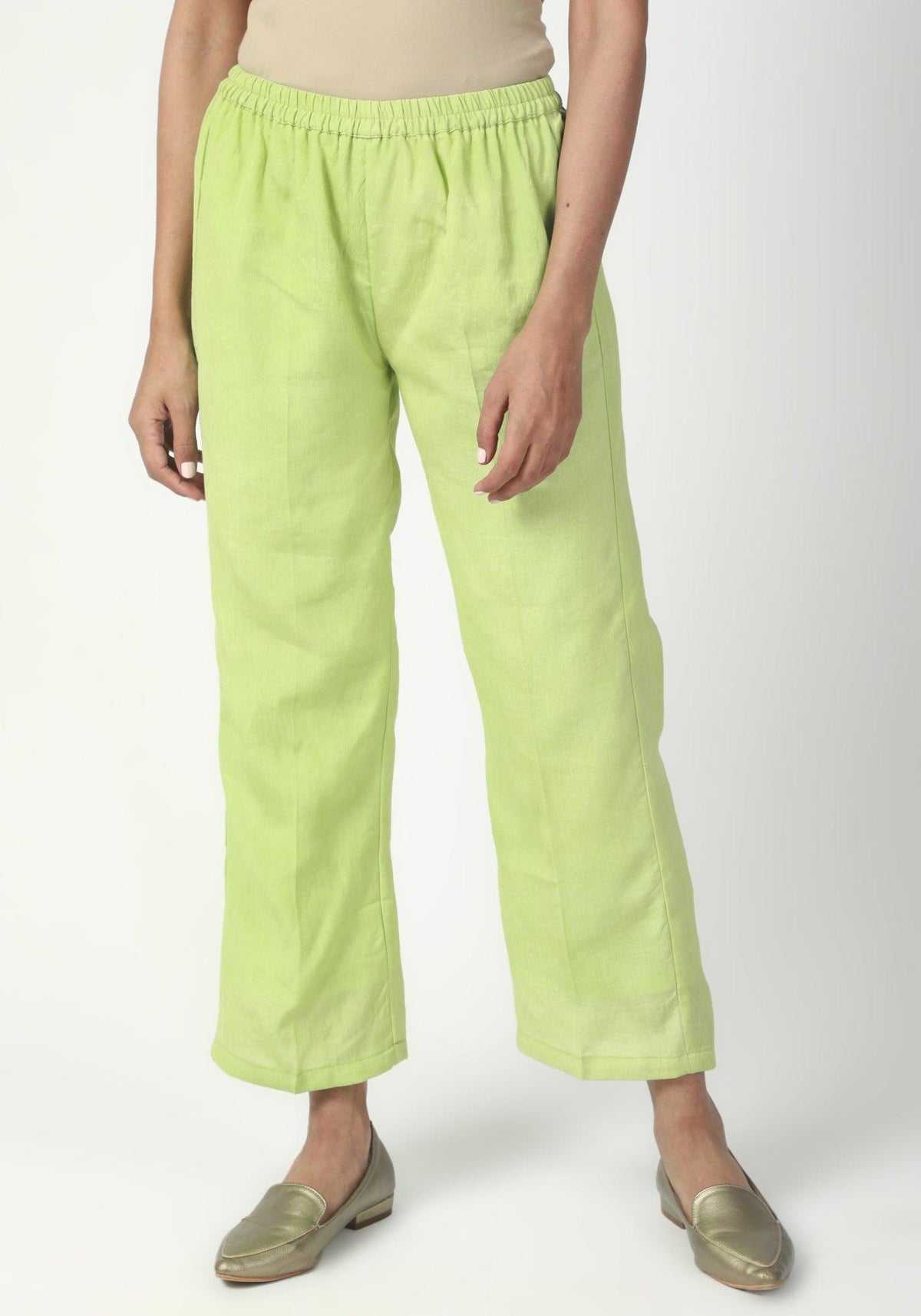 trueBrowns Green Lace Kurta-Pant-Dupatta | Grocsy