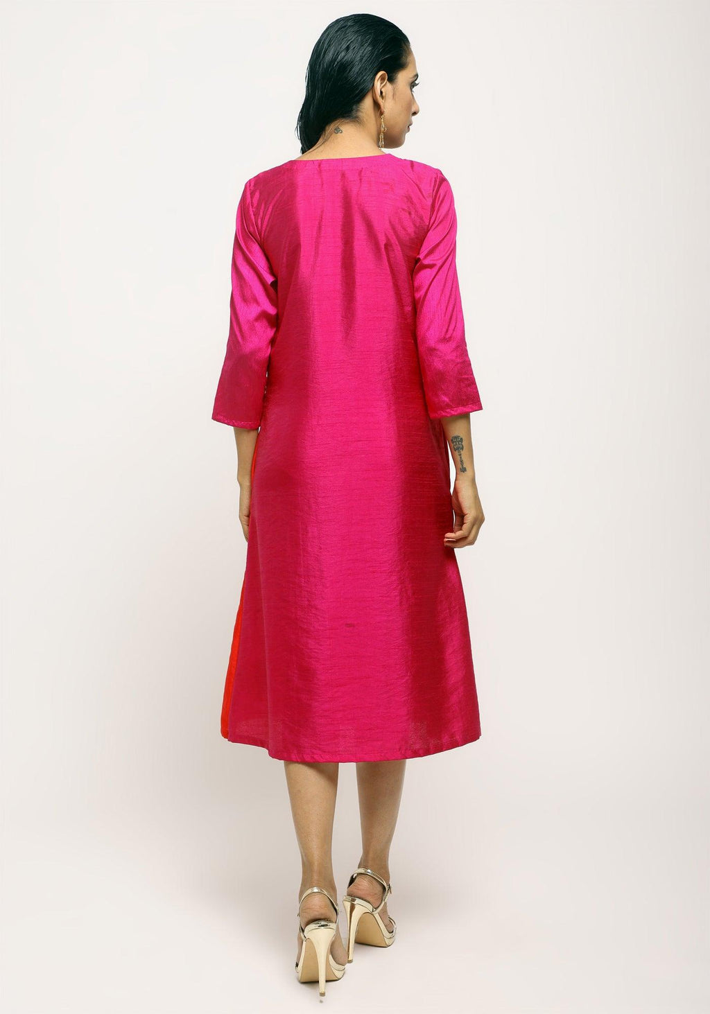 trueBrowns Pink Contrast Overlap Dress | Grocsy