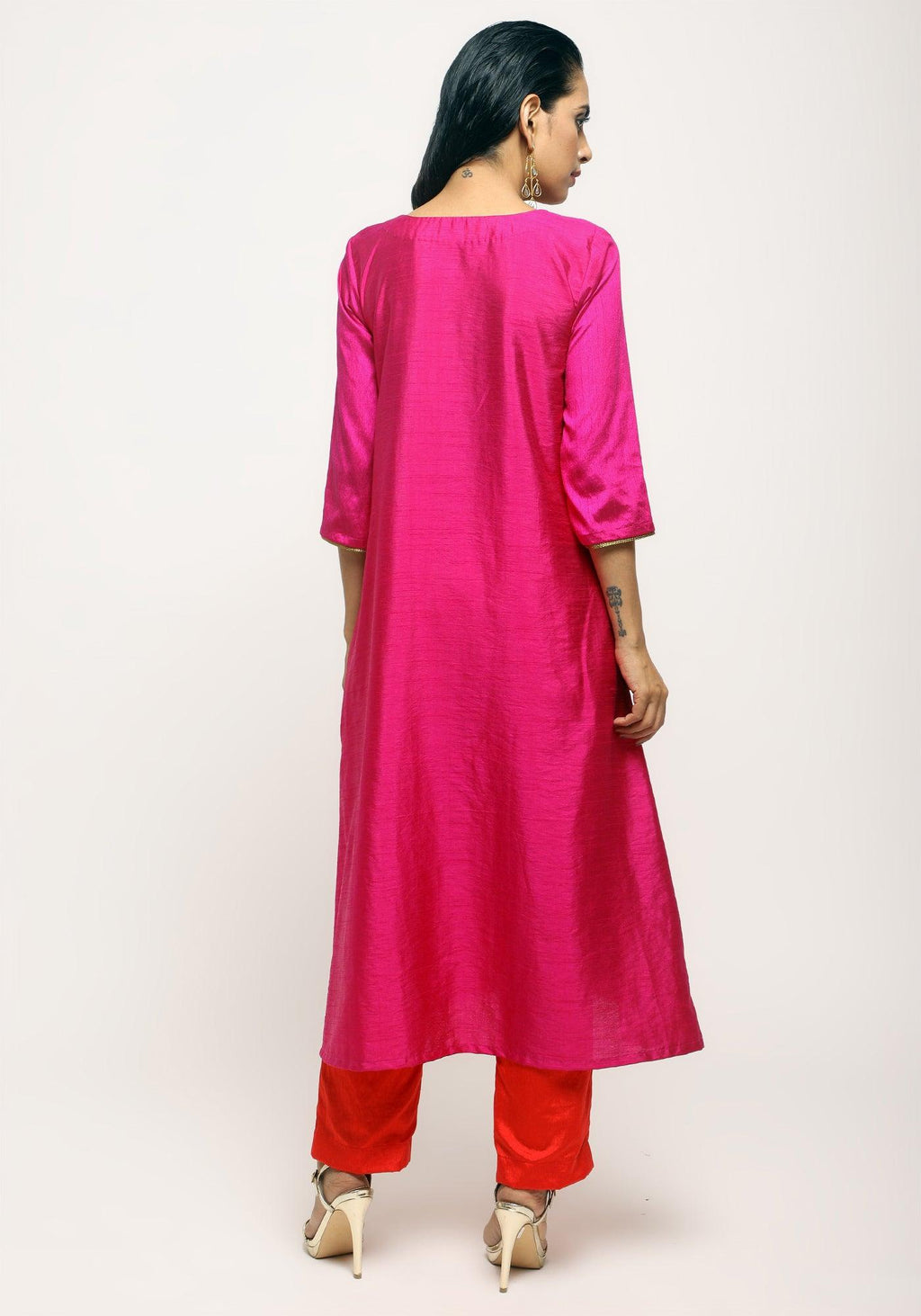 trueBrowns Pink Laced Kurta Set | Grocsy