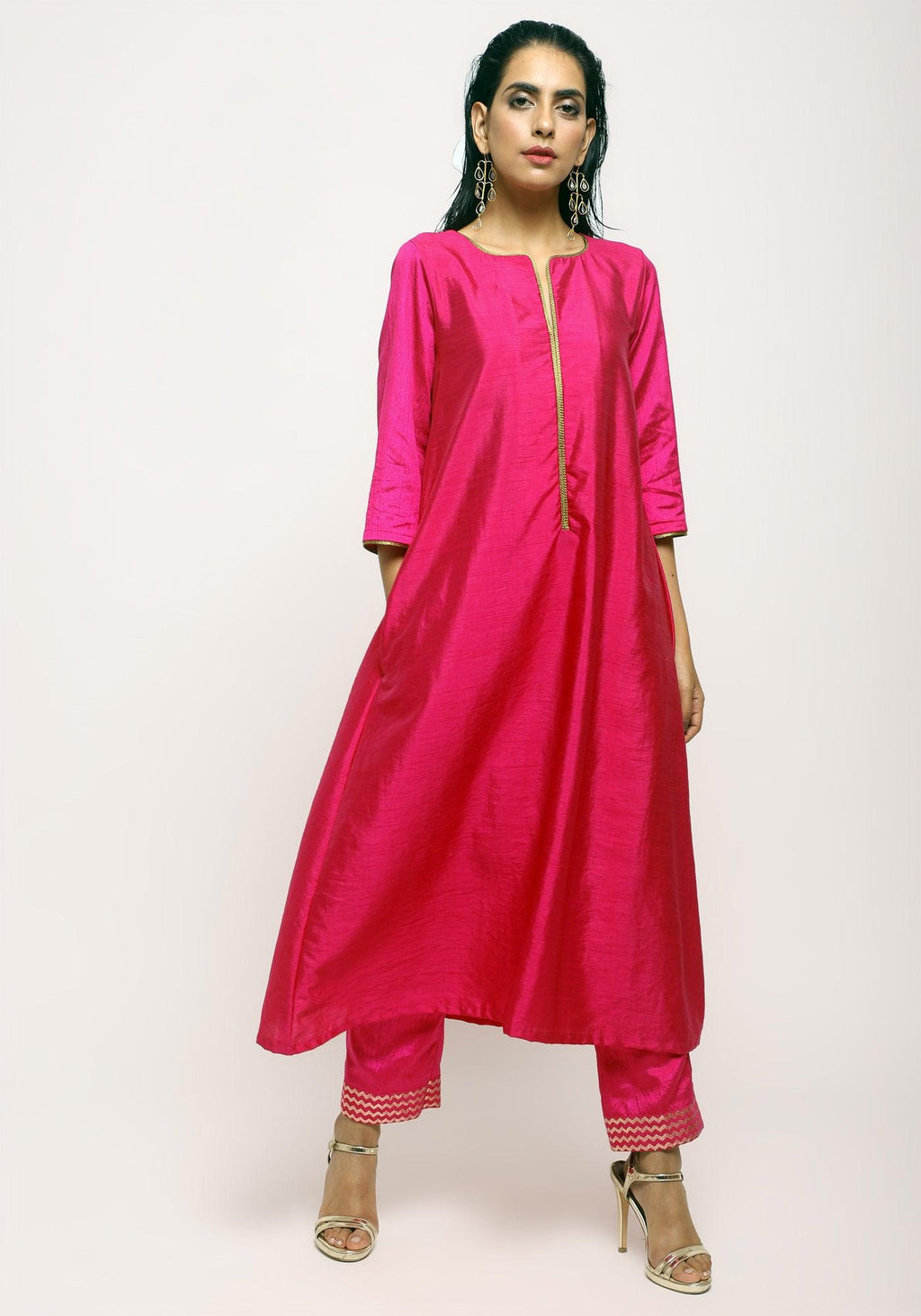 trueBrowns Pink Laced Kurta- Foil Pant | Grocsy