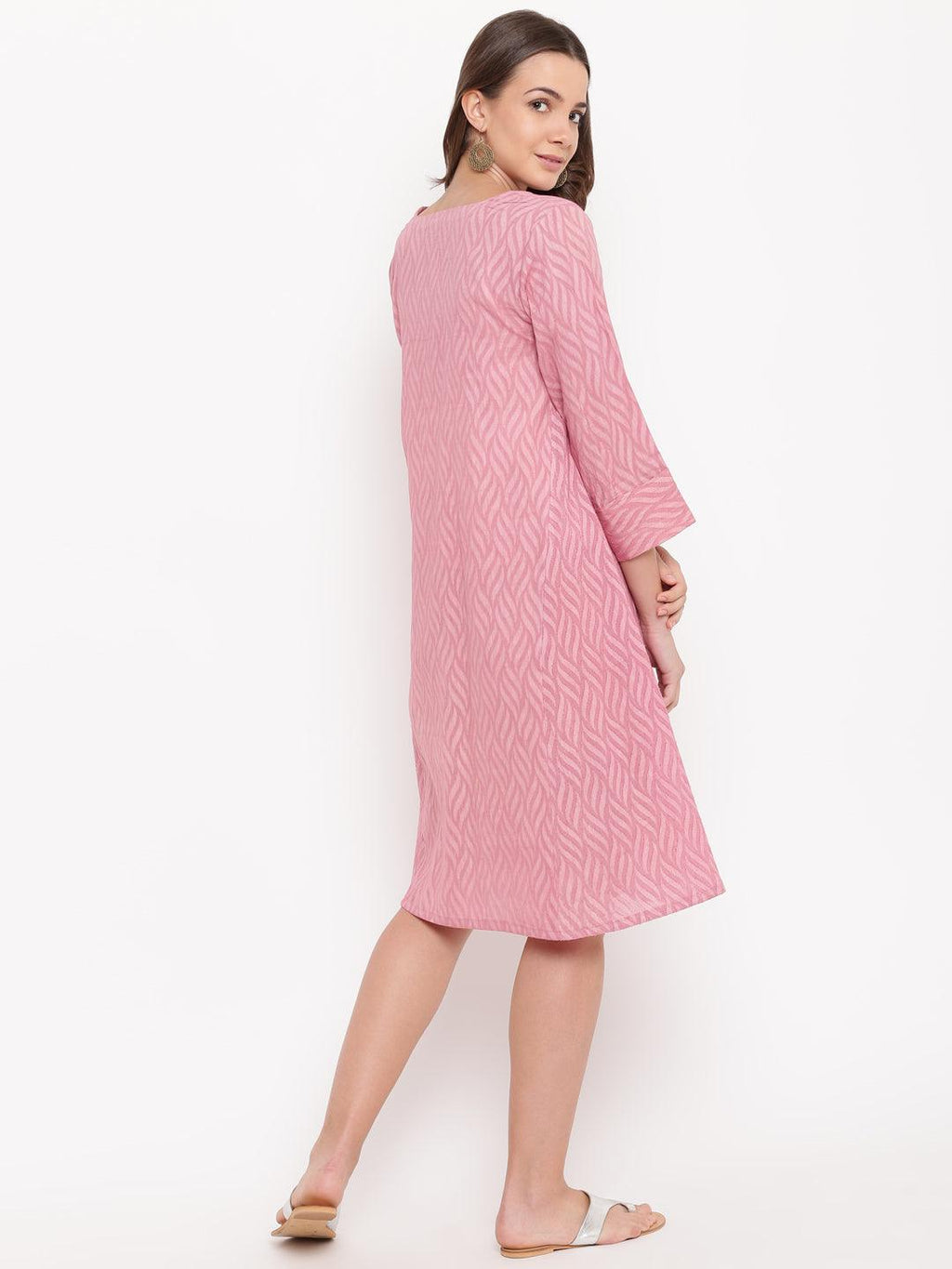 trueBrowns Pink Floral Dobby Cuff Dress | Grocsy