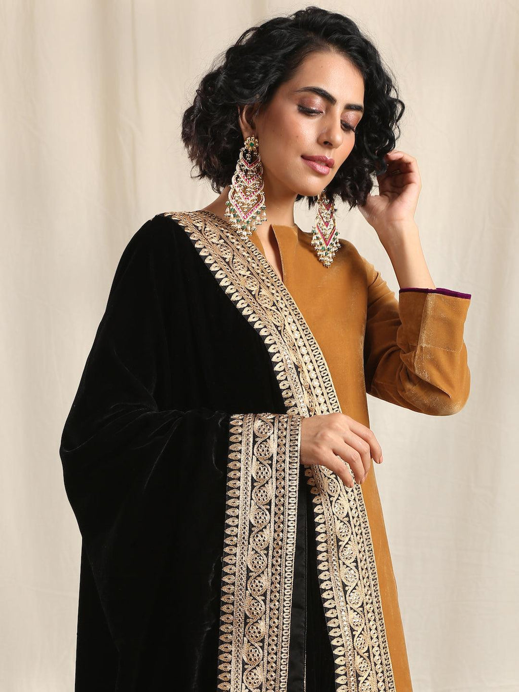 trueBrowns Black Velvet Embroidered Lace Shawl | Grocsy