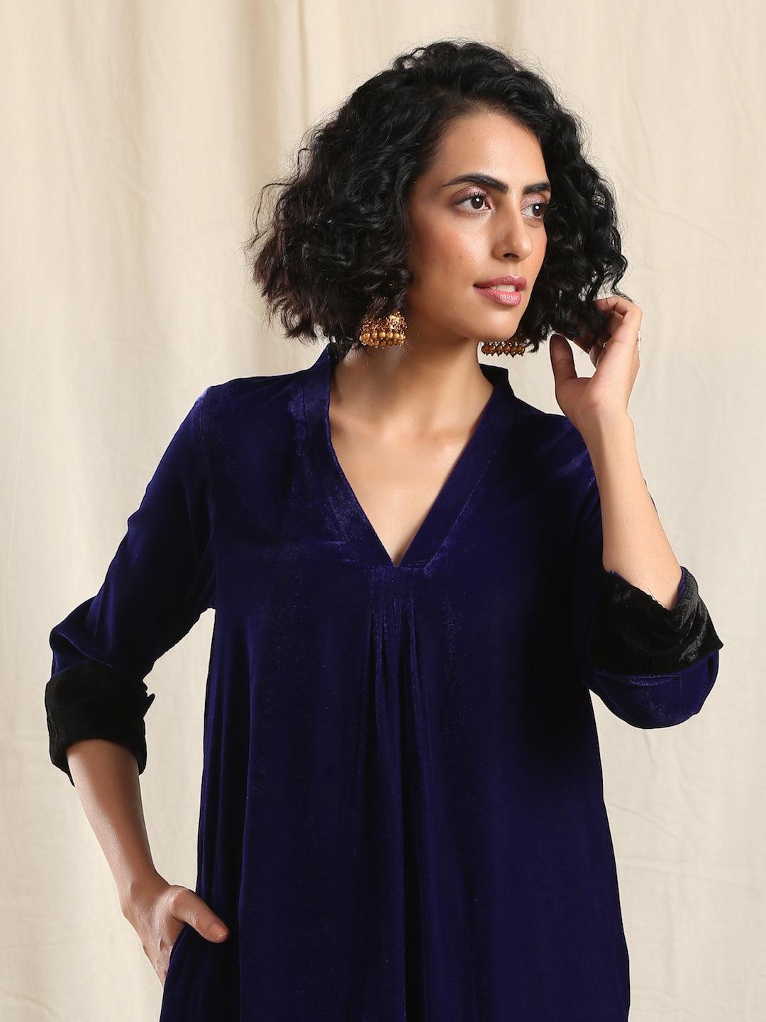 trueBrowns Blue Velvet Slit Kurta | Grocsy