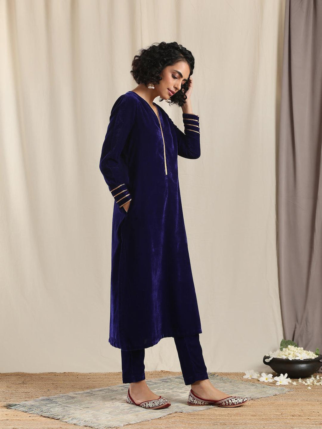 trueBrowns Blue Velvet Gota Kurta | Grocsy