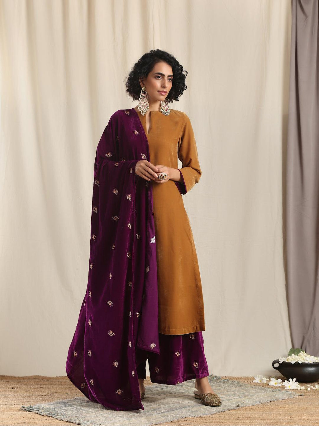 trueBrowns Brown Velvet Slit Kurta | Grocsy