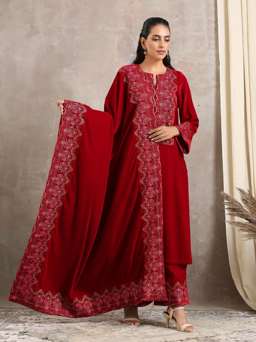 trueBrowns Red Velvet Embroidered Shawl | Grocsy