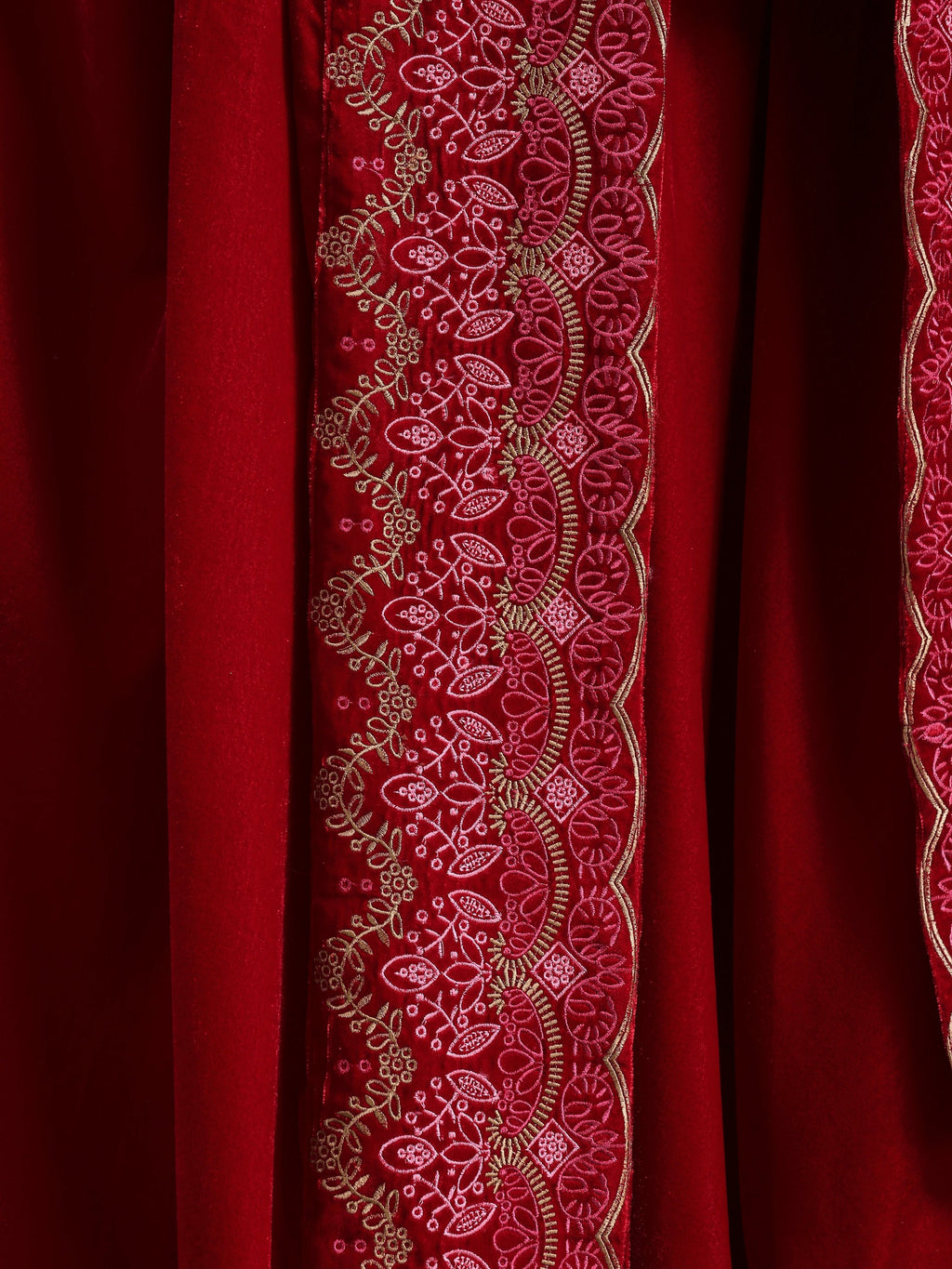 trueBrowns Red Velvet Embroidered Shawl | Grocsy