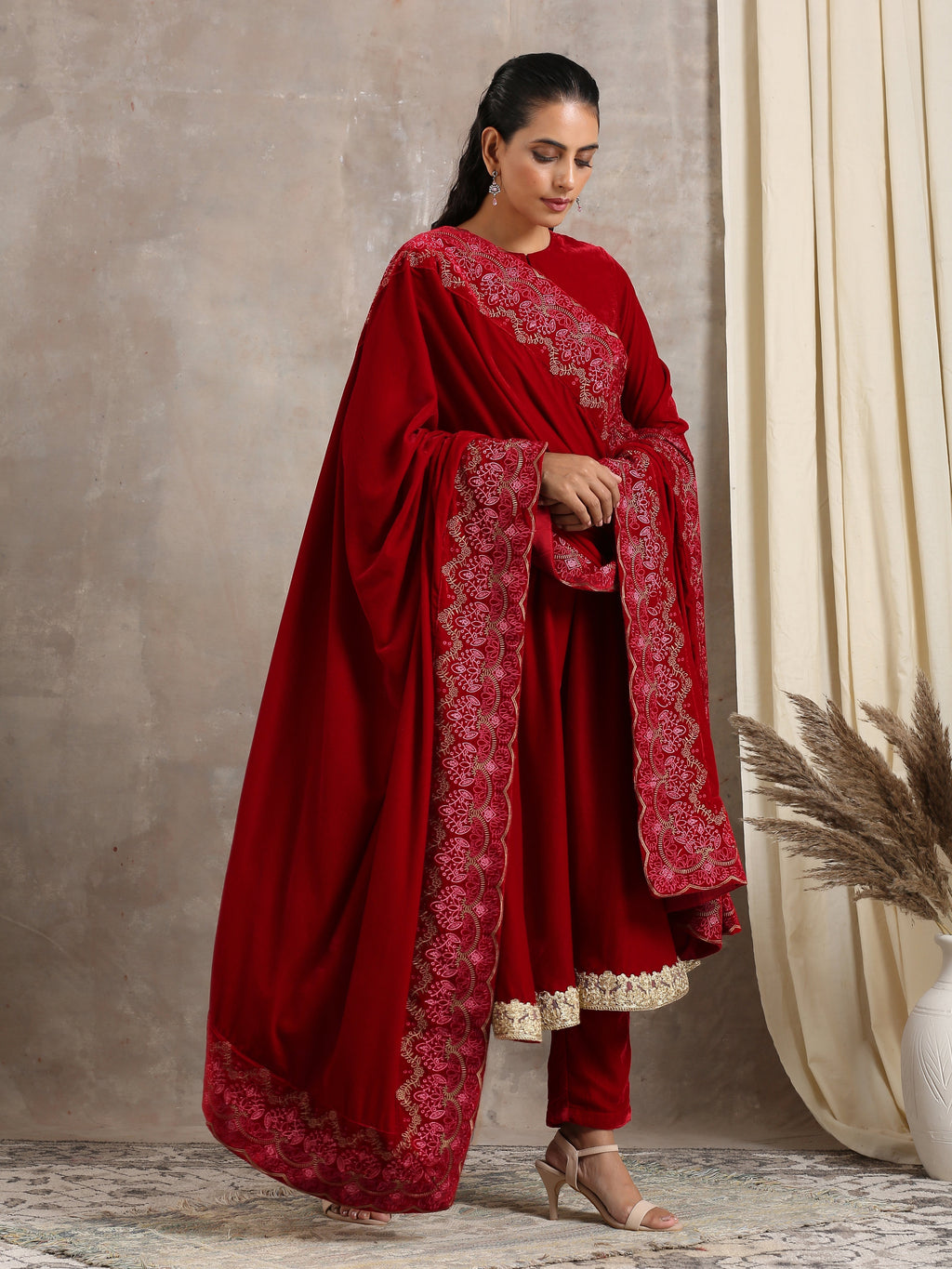 trueBrowns Red Velvet Embroidered Shawl | Grocsy