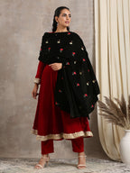 trueBrowns Black Velvet Silk Embroidered Lace Ready Pleated Saree | Grocsy