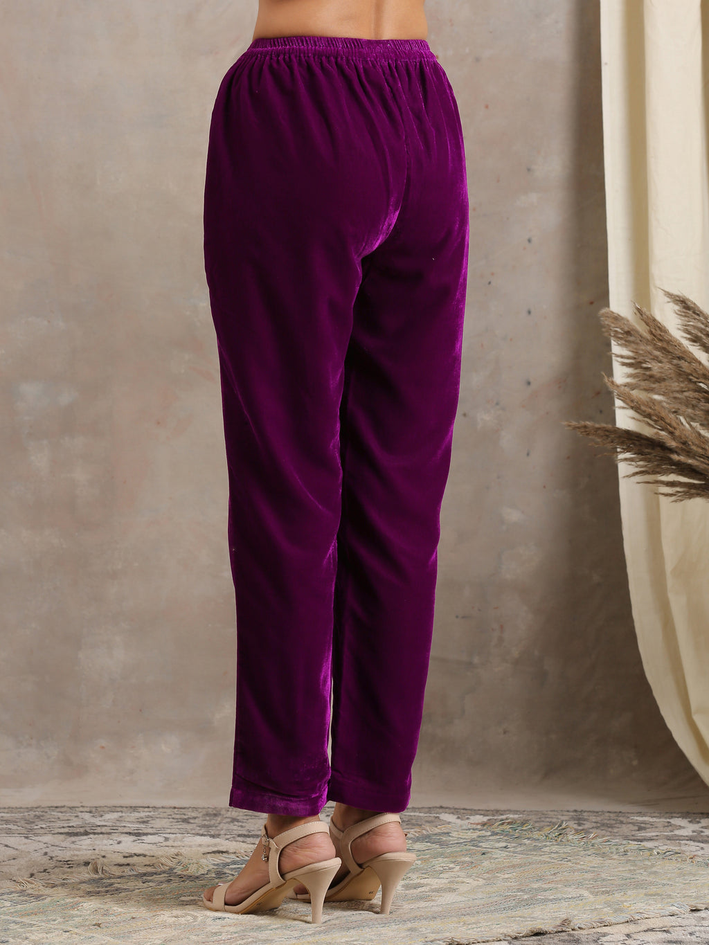 trueBrowns Wine Velvet Pant | Grocsy