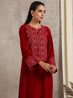 trueBrowns Red Velvet Embroidered Slit Kurta | Grocsy