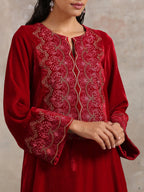 trueBrowns Red Velvet Embroidered Slit Kurta | Grocsy