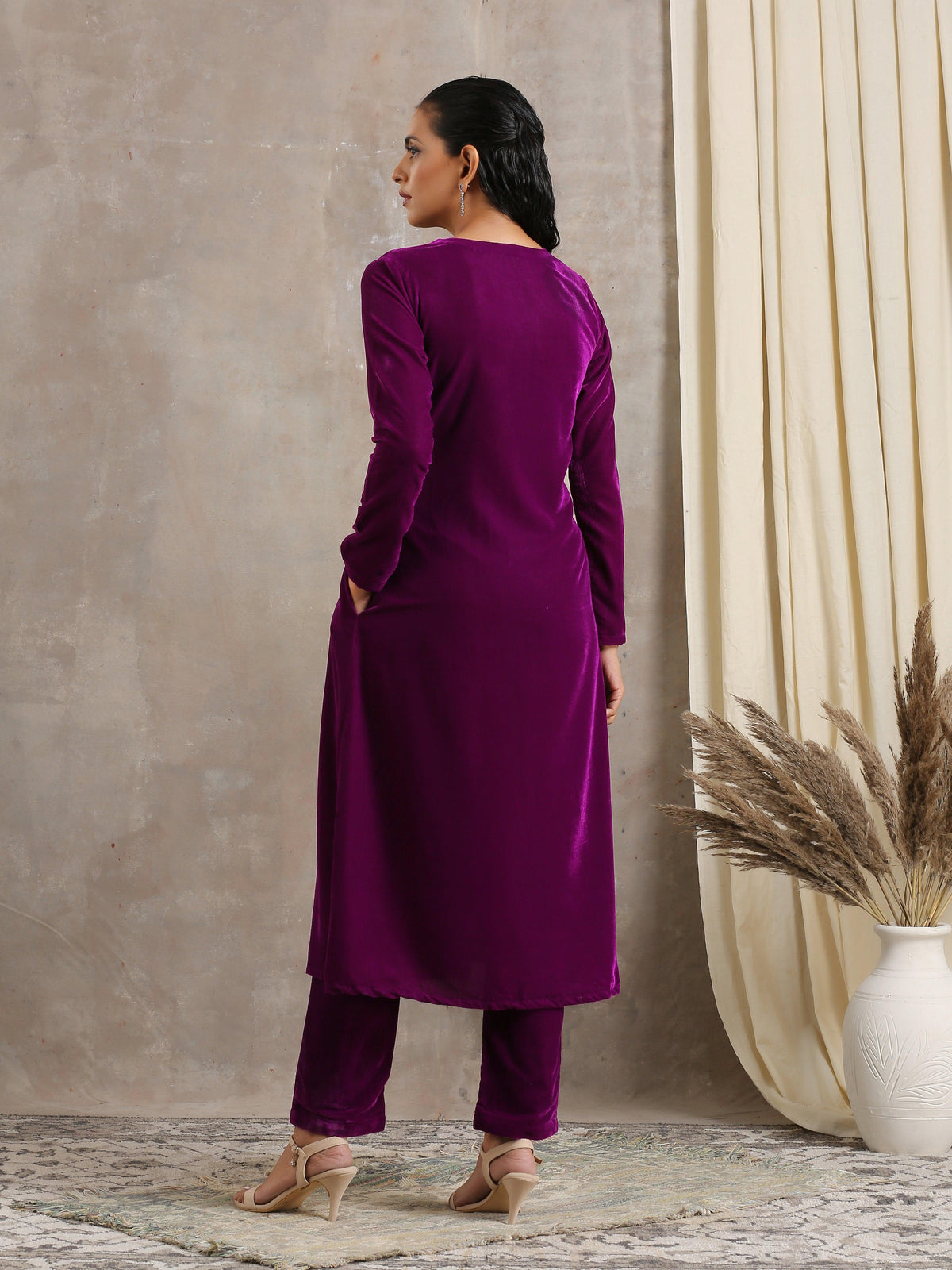 trueBrowns Wine Velvet Angrakha | Grocsy