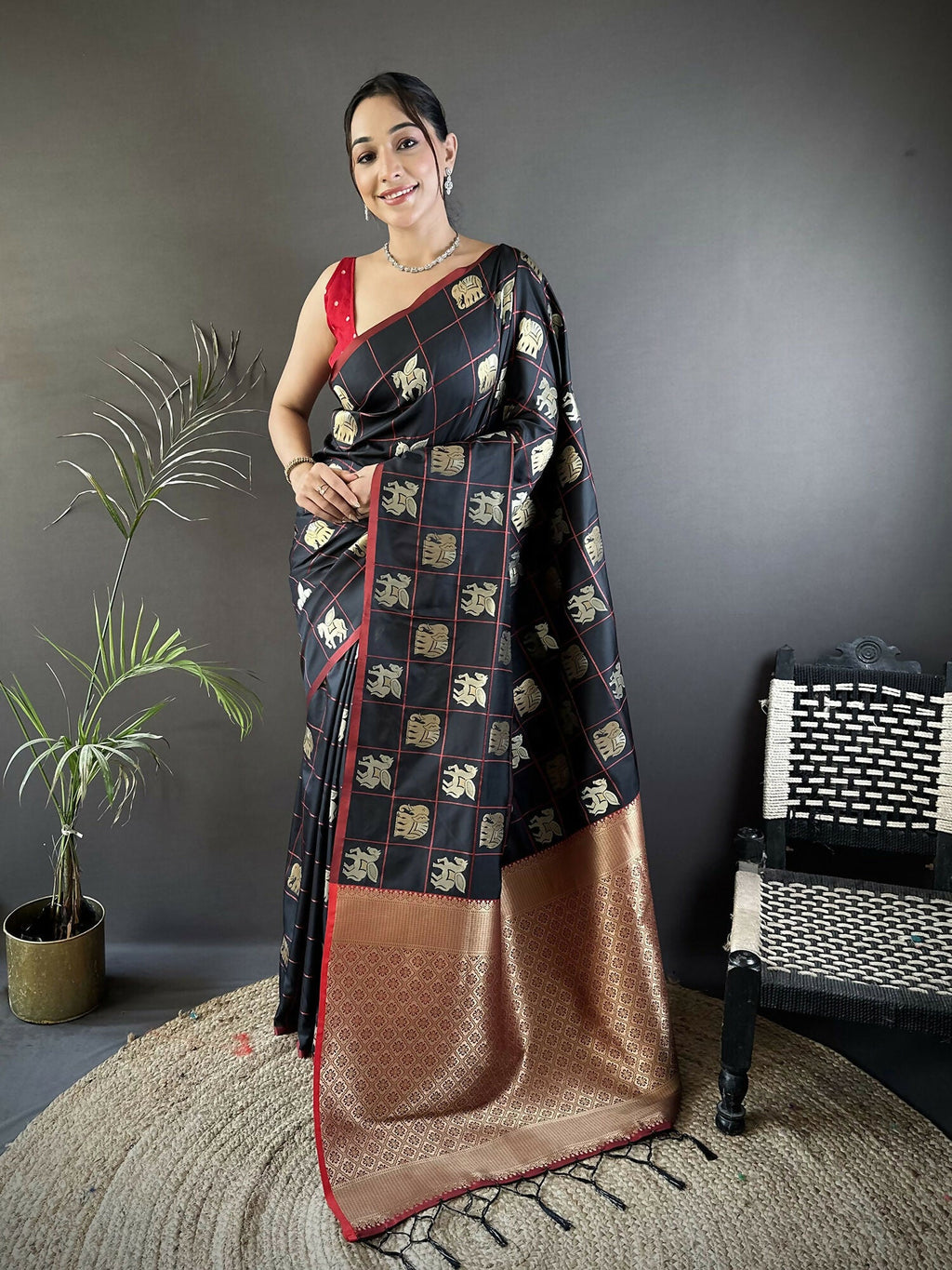Joban Fashion Black Elephant Motif Soft Silk Banarasi silk Saree | Grocsy