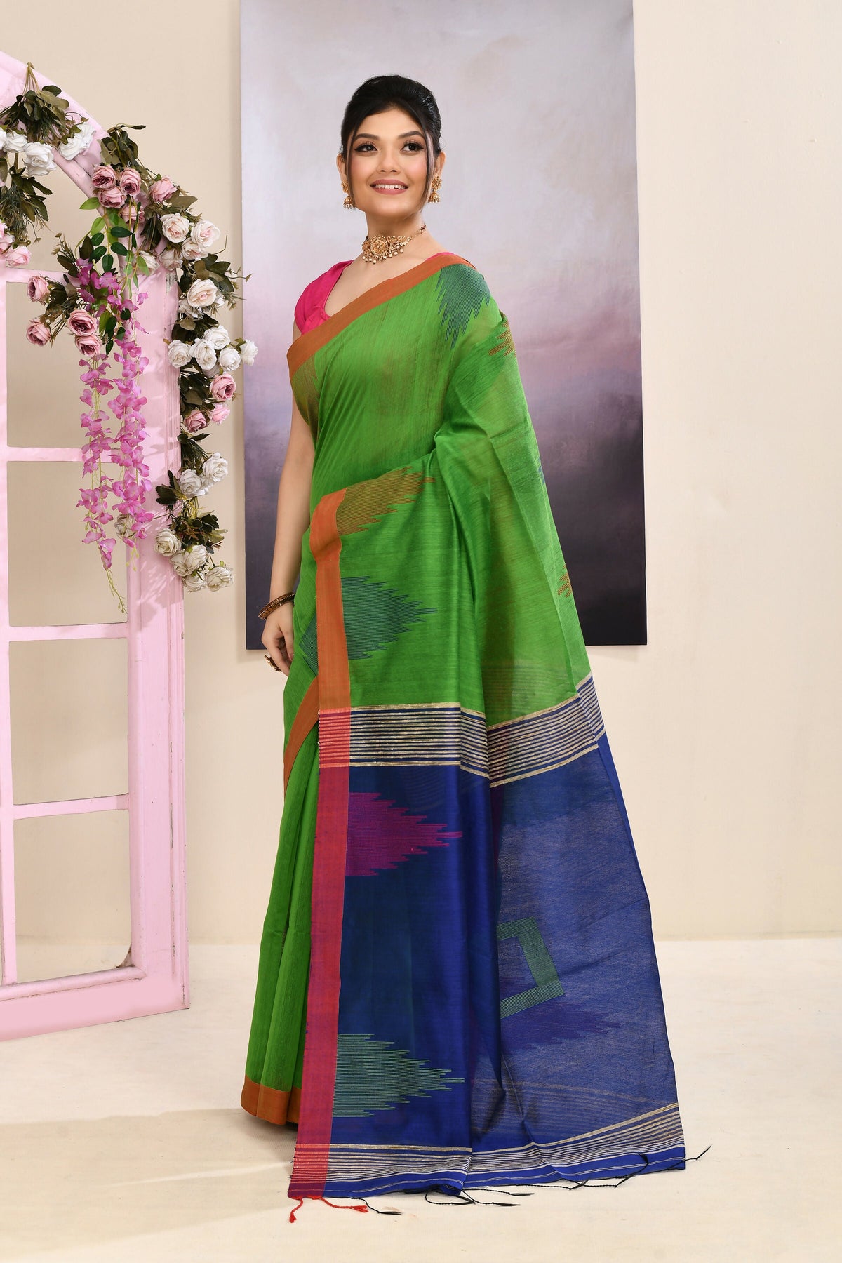 Piyari Fashion Women's Green Temple Border Embellished Cotton Blend Jamdani Saree | Grocsy