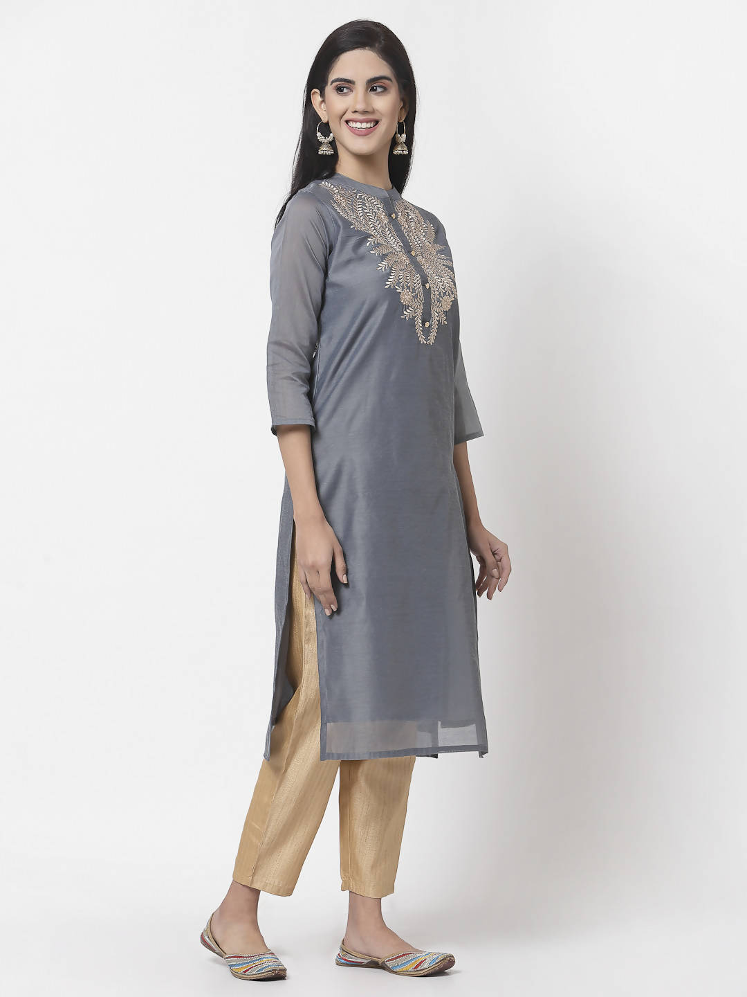 Myshka Women Grey Chanderi Embroidered 3/4 Sleeve Round Neck Kurta | Grocsy