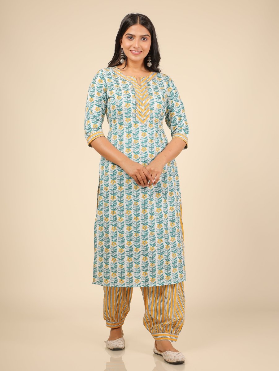 Aramya Straight Soft Cotton Floral Print Women's Kurta - White | Grocsy