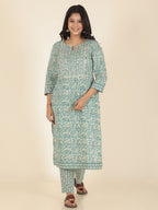 Aramya Straight Soft Cotton Paisley Print Women's Kurta Set - Green | Grocsy
