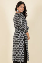 Aramya Straight Soft Cotton Butti Print Women's Kurta - Black | Grocsy