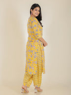 Aramya Straight Soft Cotton Floral Print Women's Kurta Set - Yellow | Grocsy