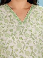 Aramya Straight Soft Cotton Floral Print Women's Kurta Set - Green | Grocsy