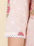 Aramya Panelled Soft Cotton Butti Print Women's Kurta - Pink | Grocsy