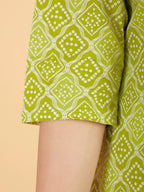 Aramya Straight Soft Cotton Geometric Print Women's Kurta - Green | Grocsy