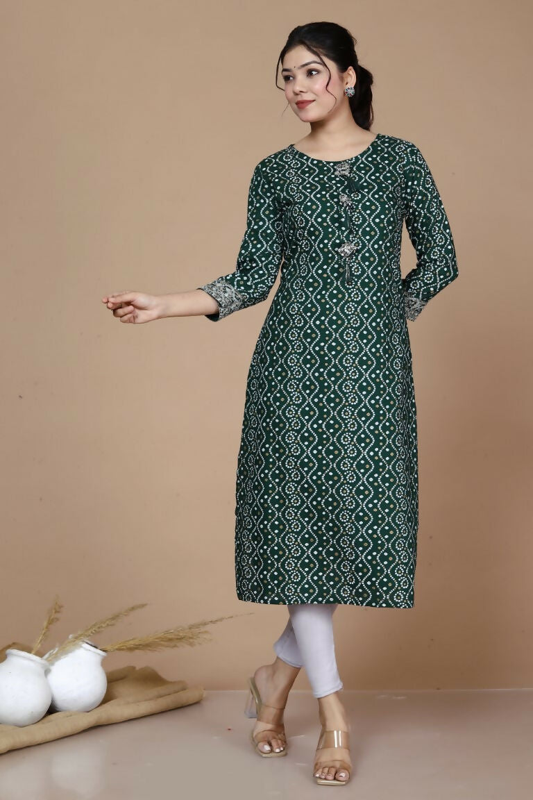Miravan Women's Rayon Bandhani Print Straight Kurta Green | Grocsy