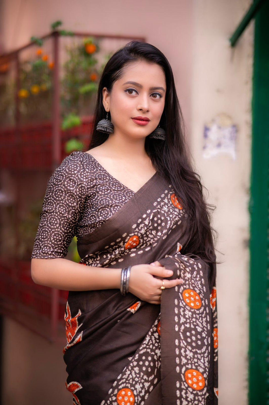 Coffee Silk Blend Ethnic Motifs Saree with Unstitched Blouse - Hiral Fashion | Grocsy