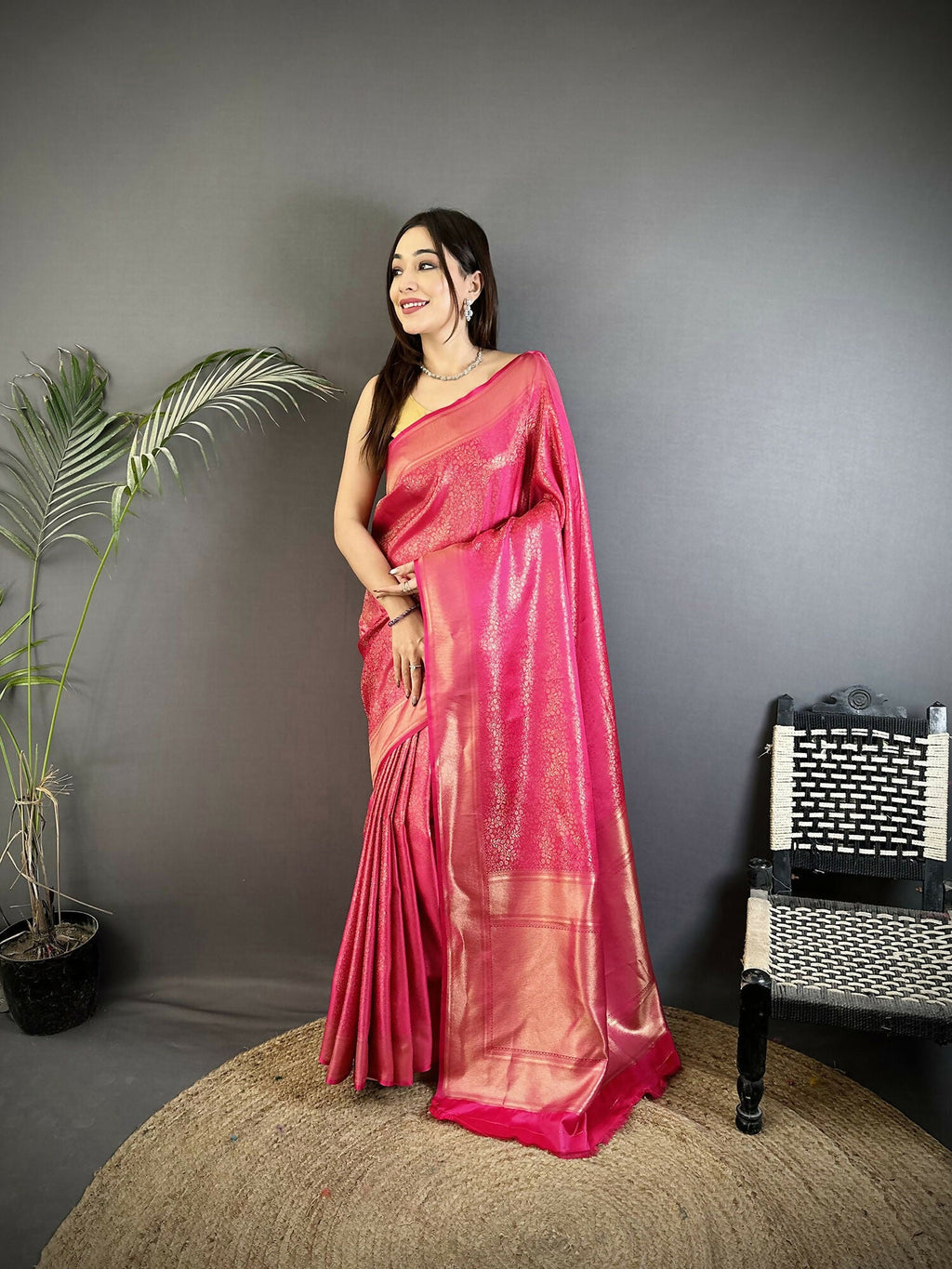 Joban Fashion Pink Floral Motifs & Ethnic Design Soft Satin Silk Kanchipuram Saree | Grocsy