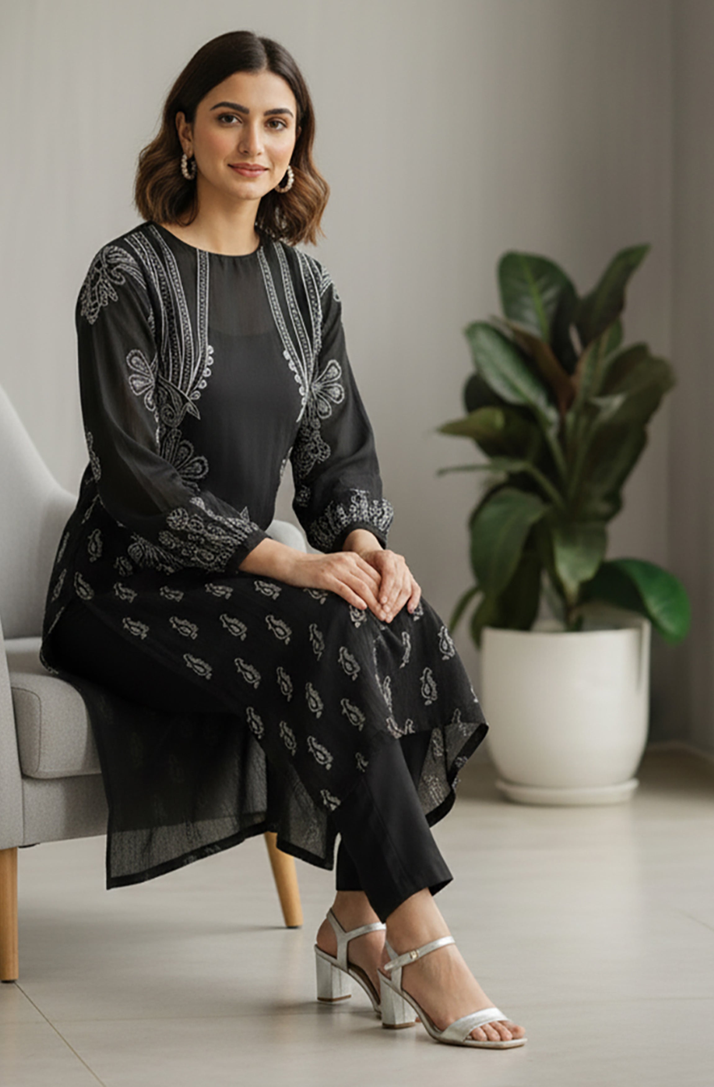 Janasya Black Straight Georgette Kurta, Bottom & Inner | Grocsy