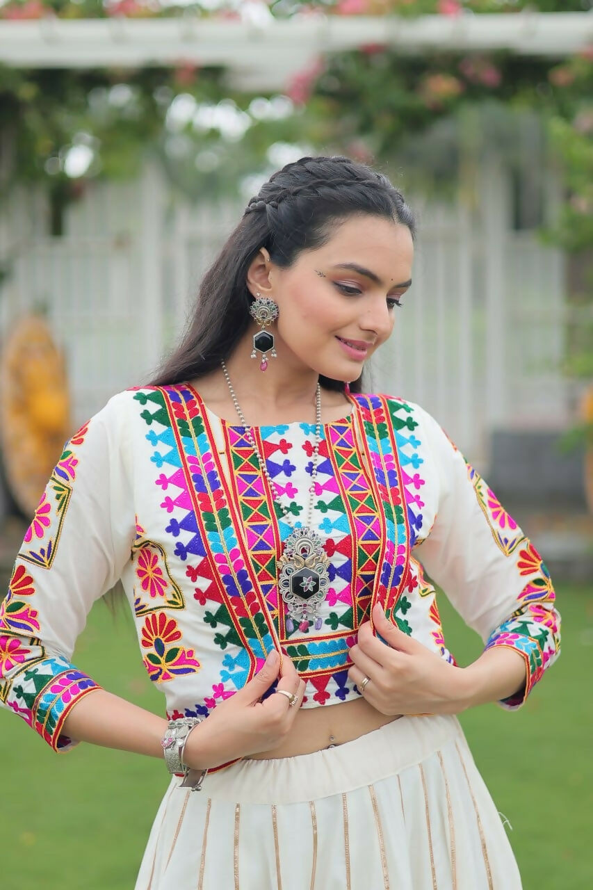 Teeya Creation White Colour Roman Silk With Gamathi Work Navratri Lehenga Choli | Grocsy