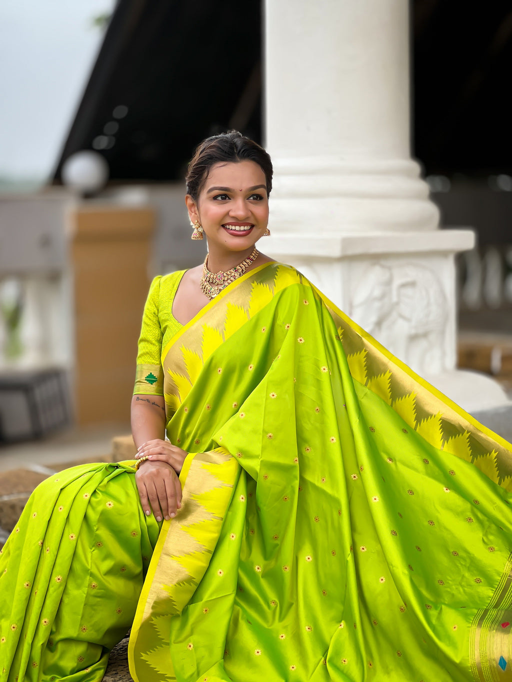 Vedant Vastram Soft Litchi Silk Banarasi Silk Jacquard Saree - Teal Green | Grocsy