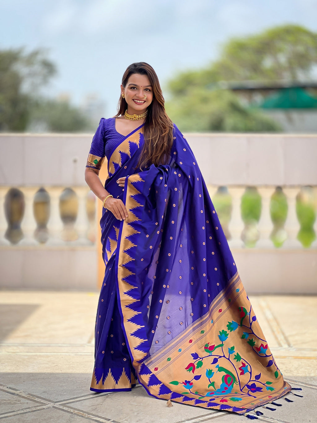 Vedant Vastram Soft Litchi Silk Banarasi Silk Jacquard Saree - Blue | Grocsy