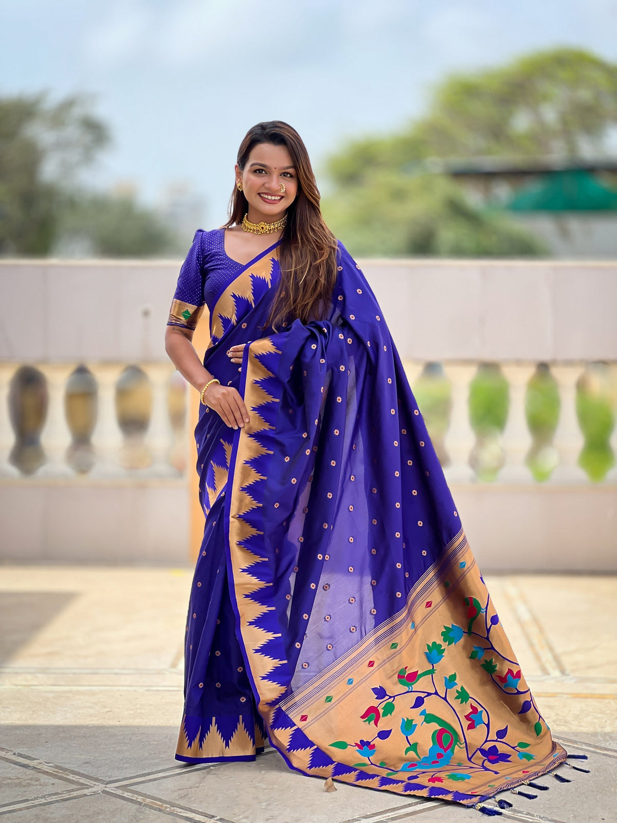 Vedant Vastram Soft Litchi Silk Banarasi Silk Jacquard Saree - Blue | Grocsy